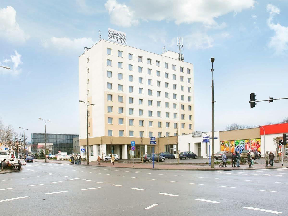 Hotel Petropol Płock Εξωτερικό φωτογραφία